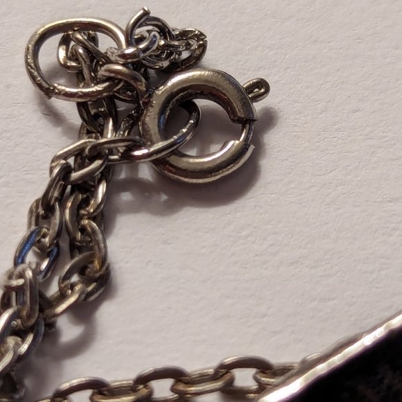 💜 Avon Necklace  Faux Marcasite Vintage simulated amethyst signed 12" chain - Picture 4 of 9